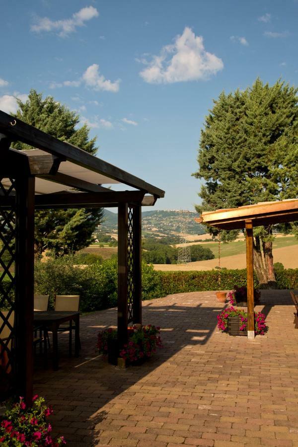 Country House Binnella Cingoli Exterior foto